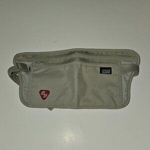 Lewis N Clark Money Belt Travel Pouch Waist Bag Safety Fanny Pack Zippered Tan
